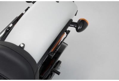 SLH Side Carrier LEFT Harley Davidson Softail Slim 2018- for attachment of LH2 Legend Gear Bag HTA.18.682.10200 SW-Motech