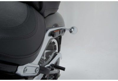 SLH Side Carrier LEFT Harley Davidson Softail Fat Boy-S for LH2 Legend Gear Side Bag HTA.18.682.10500 SW-Motech