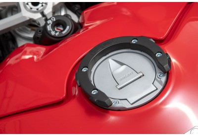 Tank Ring EVO Aprilia-Ducati-Moto Guzzi-MV Augusta for mounting of EVO tank bags TRT.00.640.30001/B SW-Motech