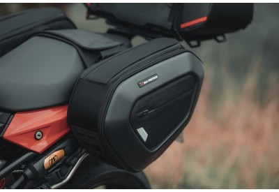 Blaze PRO H Saddlebags Honda CB 125R-CBF125 2018-2020 BC.HTA.01.740.31600 SW-Motech