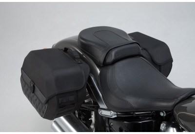 Legend Gear Side Bag  Set LH2 / LH1 Harley Davidson Softail Fat Boy BC.HTA.18.682.20400 SW-Motech