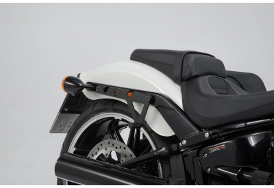 Legend Gear Side Bag  Set LH2 / LH1 Harley Davidson Softail Breakout / S BC.HTA.18.682.20500 SW-Motech
