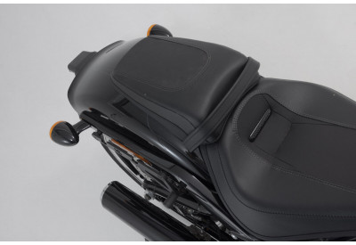 Legend Gear Side Bag  Set LH1-LH1 Harley Davidson Fat Boy / Breakout BC.HTA.18.682.21200 SW-Motech